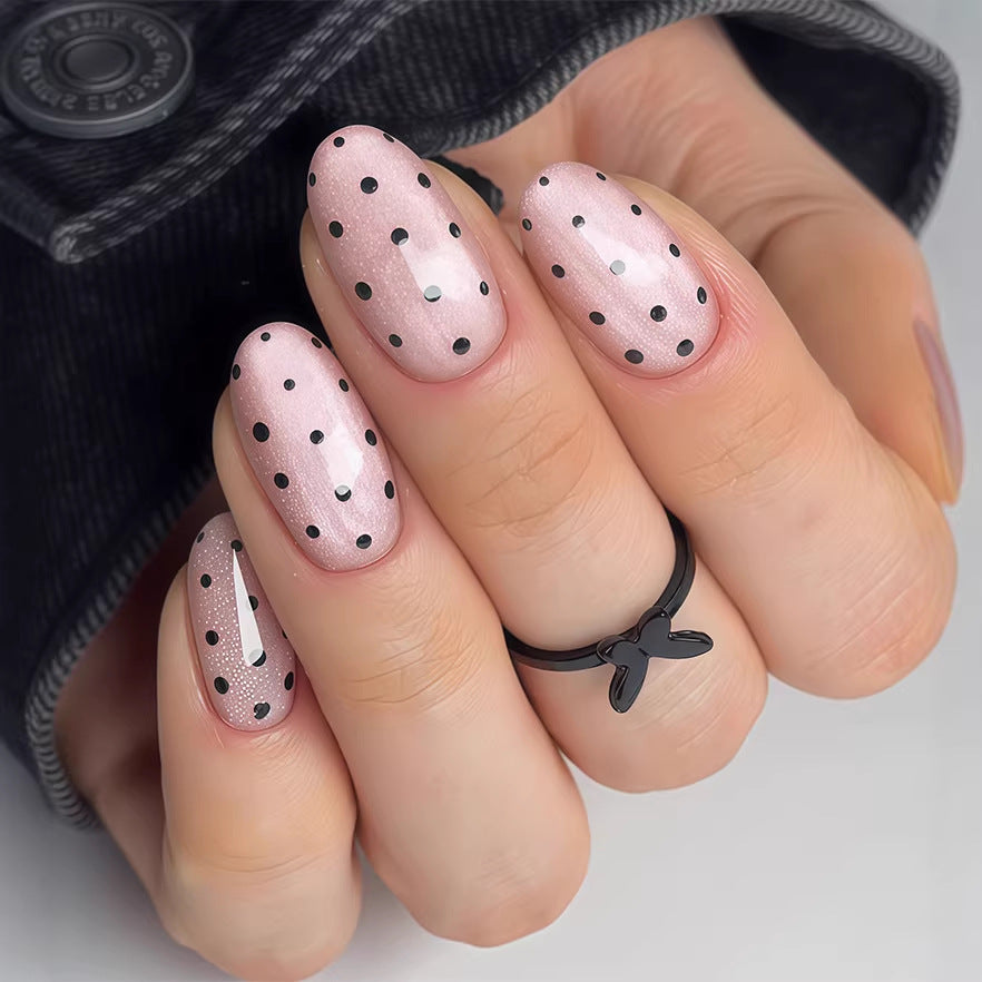 Polka Dot Press-On Nail Set Bowlift