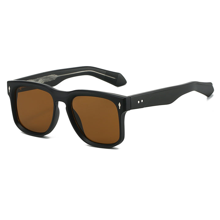 Women's sunglasses in a robust, angular design with UV protection Bowlift