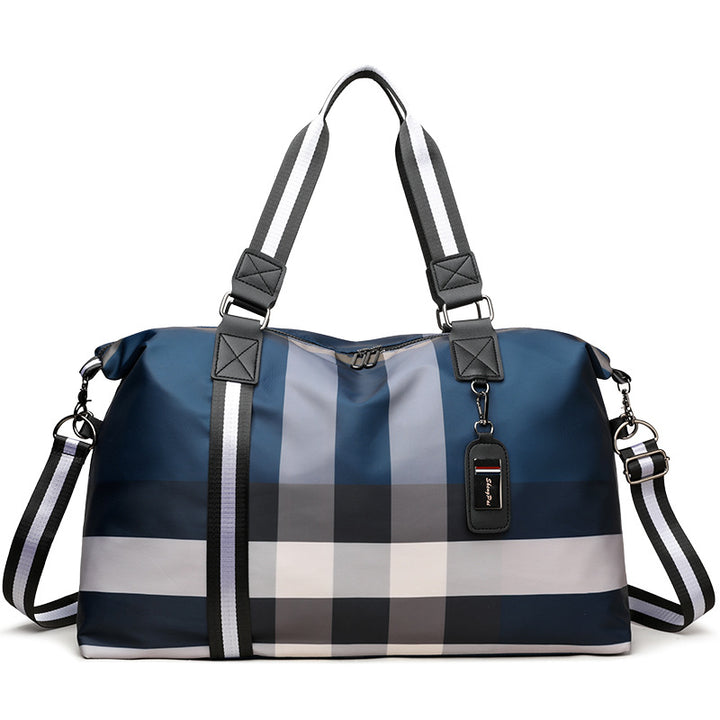 Sporty travel bag with intelligent compartment design Bowlift