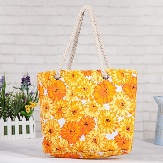 Large floral patterned beach bag Bowlift