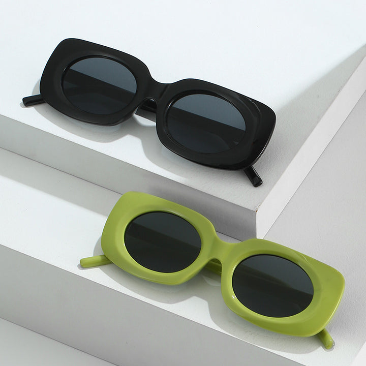Modern Vintage-Inspired Oversized Sunglasses Bowlift
