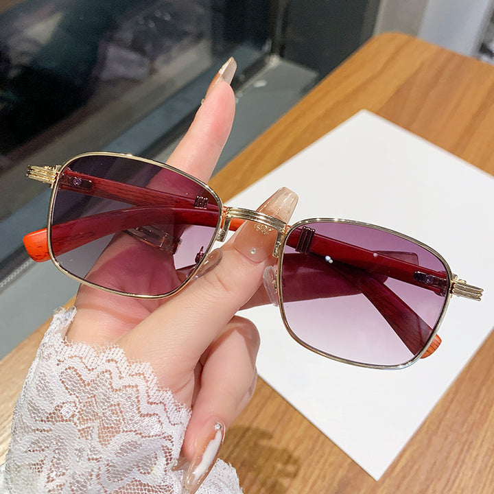 Ladies sunglasses with luxurious wooden frame Bowlift
