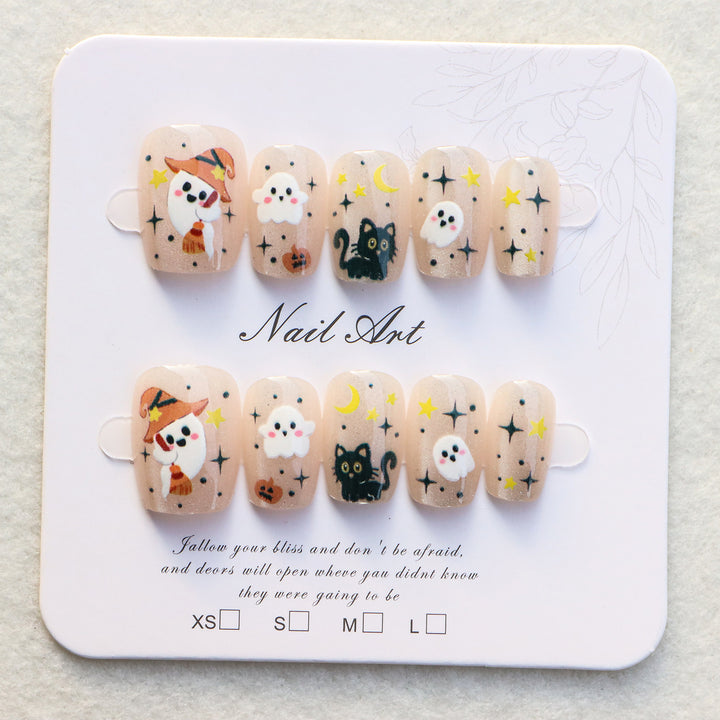 Halloween-Themed Press-On Nail Art Set Bowlift