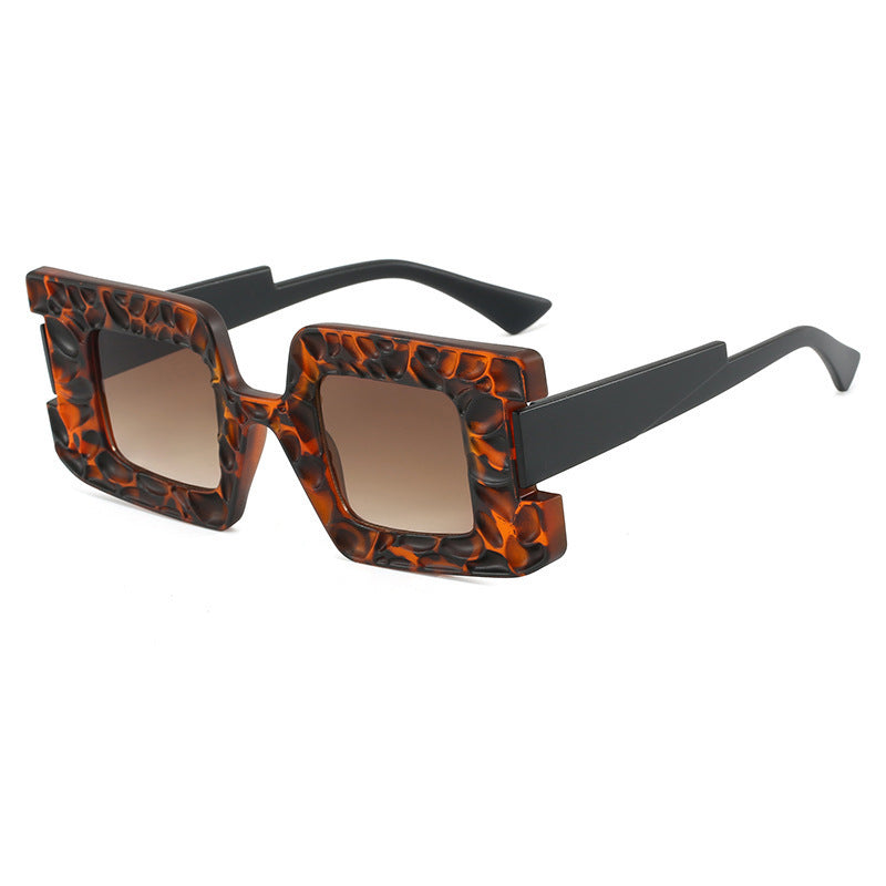 Women's eye-catching sunglasses with textured frame Bowlift