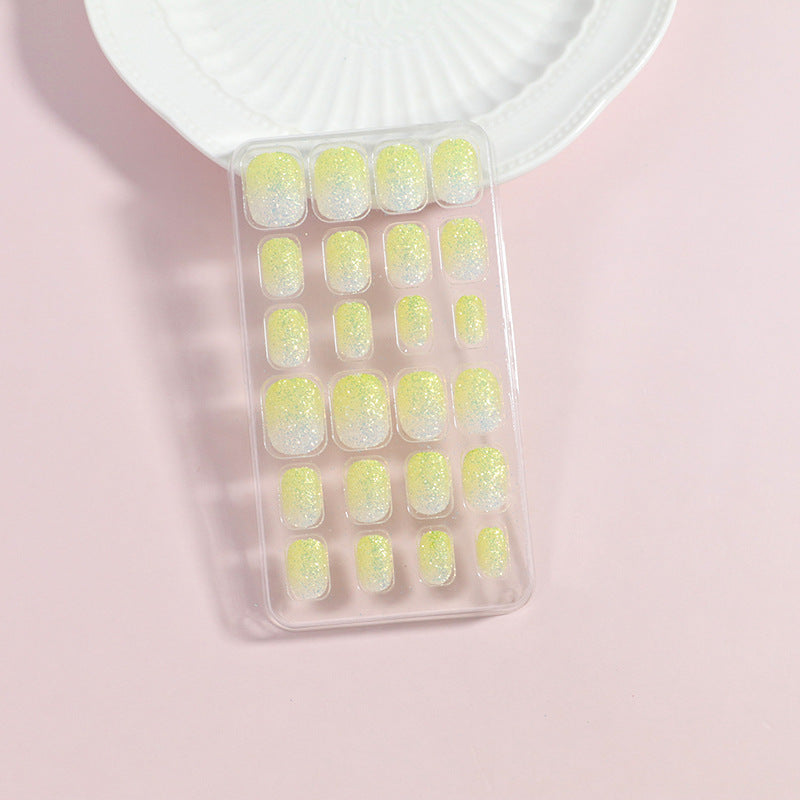 Press-On Nail Art Bowlift