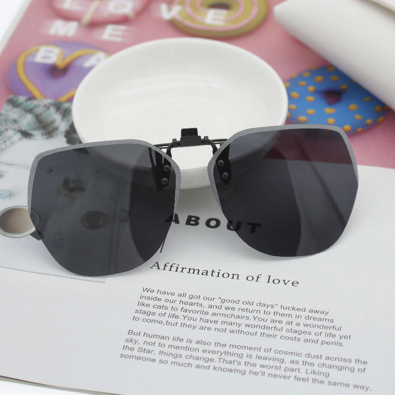 Women's fashionable oversized sunglasses with square design Bowlift