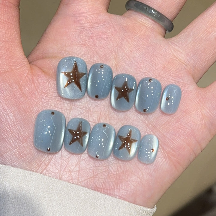 Artificial Nail Tips with Star Design Bowlift