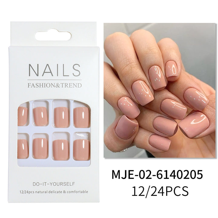 Glossy Press-On Nail Set with Elegant Design Bowlift