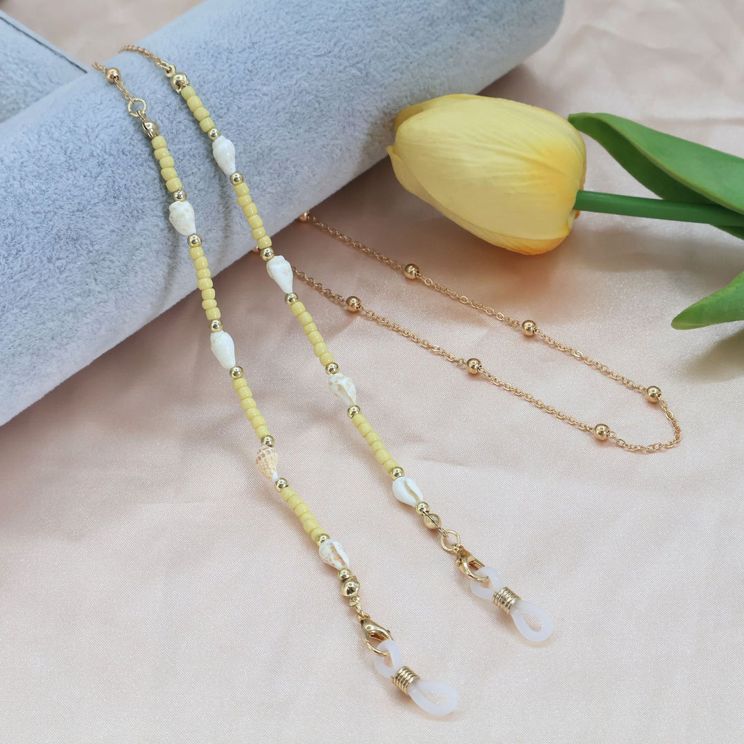 Beaded Eyewear Chain Bowlift