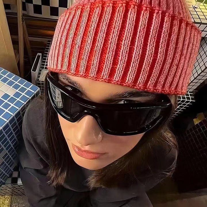 Ladies Sporty Sunglasses Bowlift