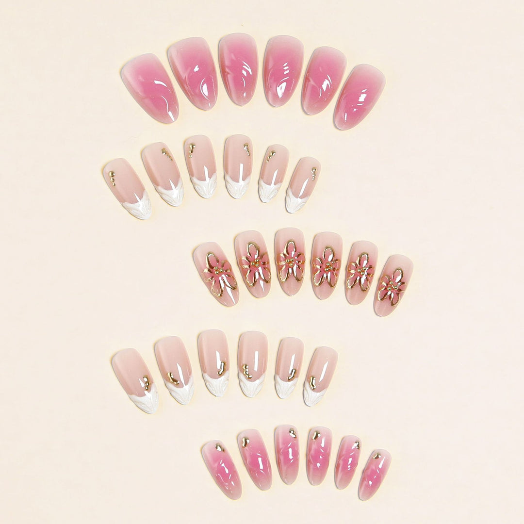 Artificial nails with delicate floral design Bowlift