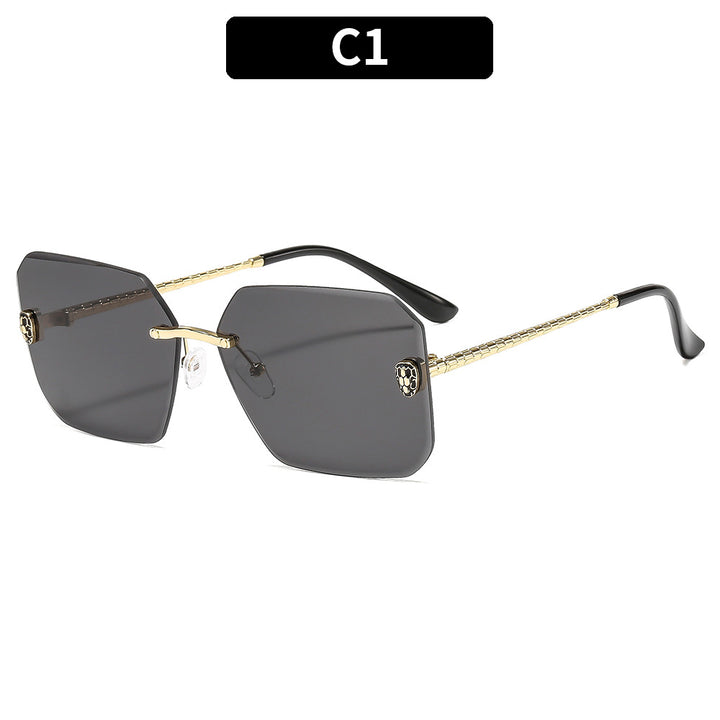 Chic Geometric Shield Sunglasses
