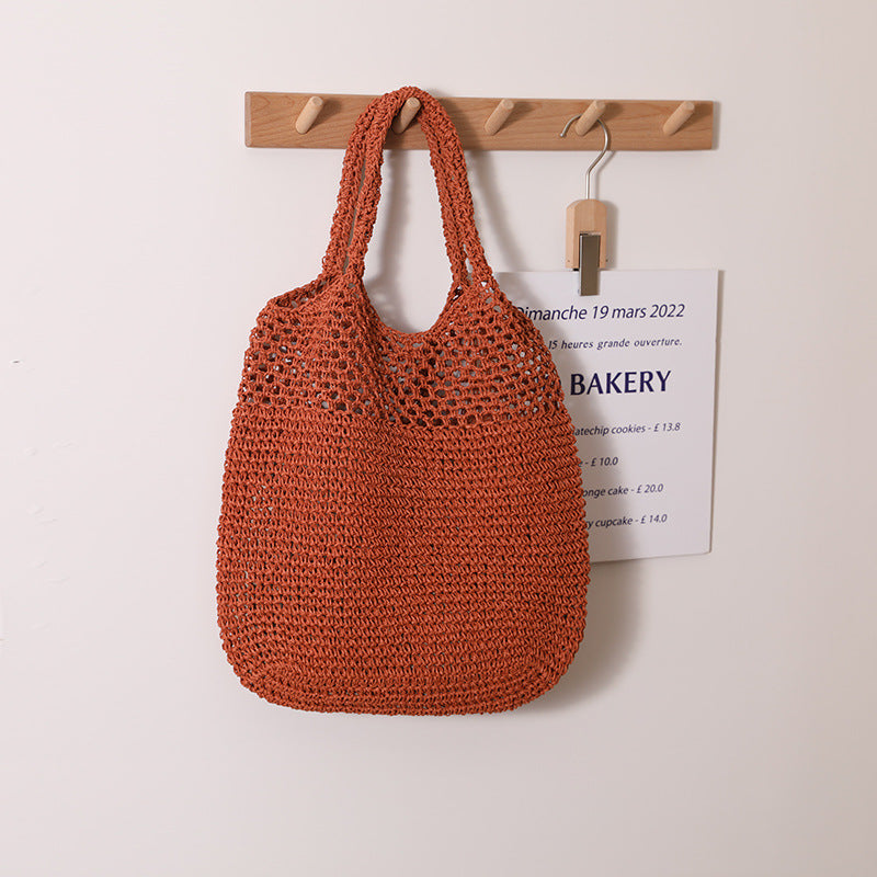 Handcrafted straw bag with wide carrying handle Bowlift