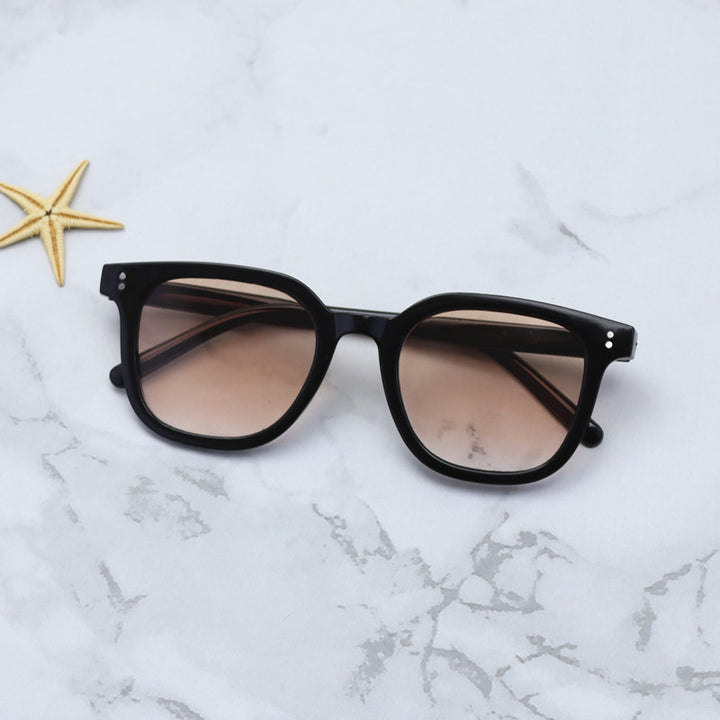Fashion-Forward Oversized Square Sunglasses Bowlift
