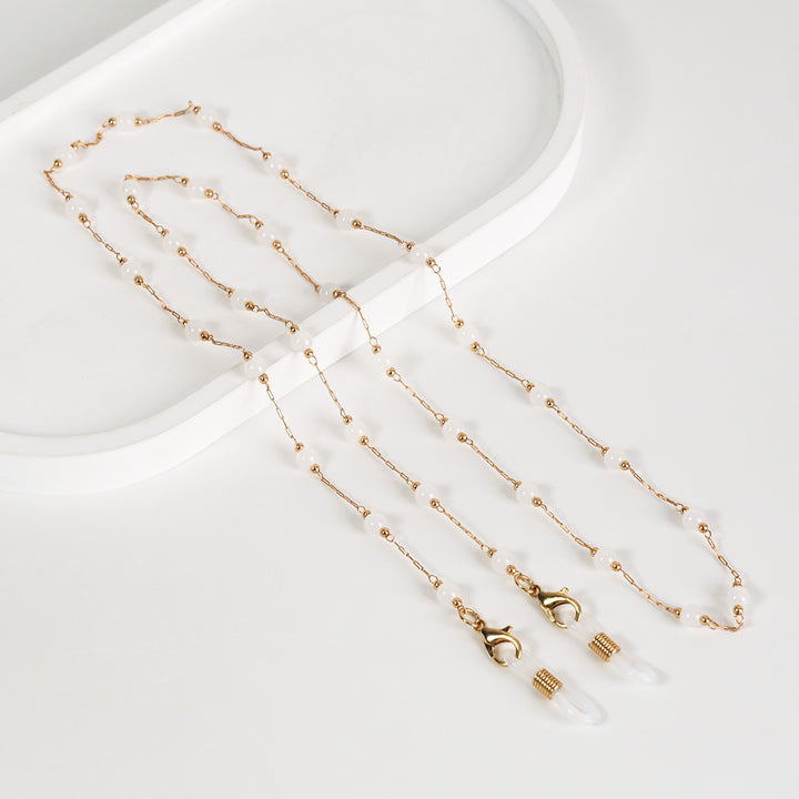 Elegant Beaded Glasses Chain Bowlift