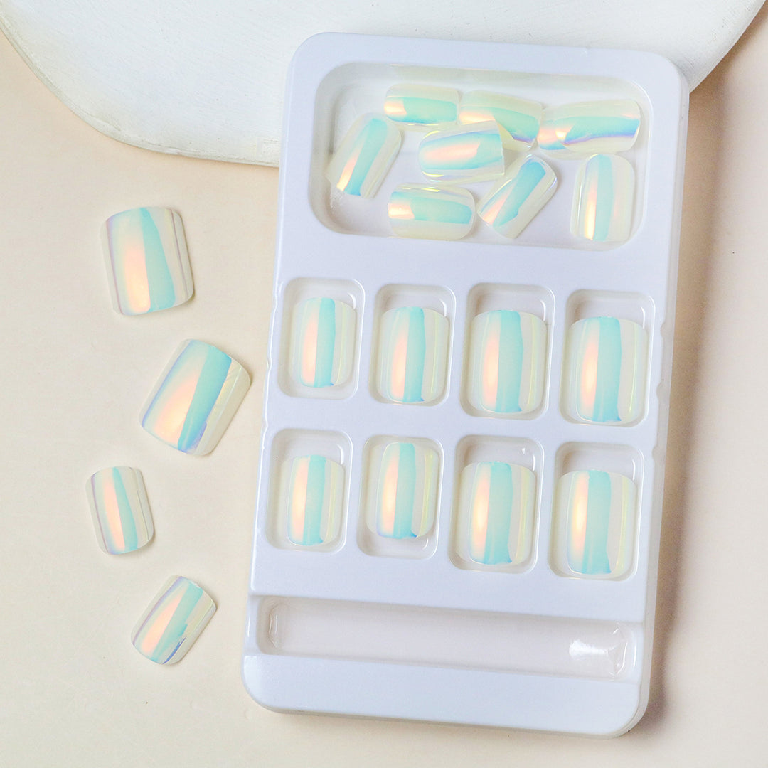 Iridescent Nail Tips Bowlift