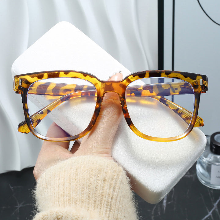 Women's fashionable rectangular glasses with blue lenses Bowlift