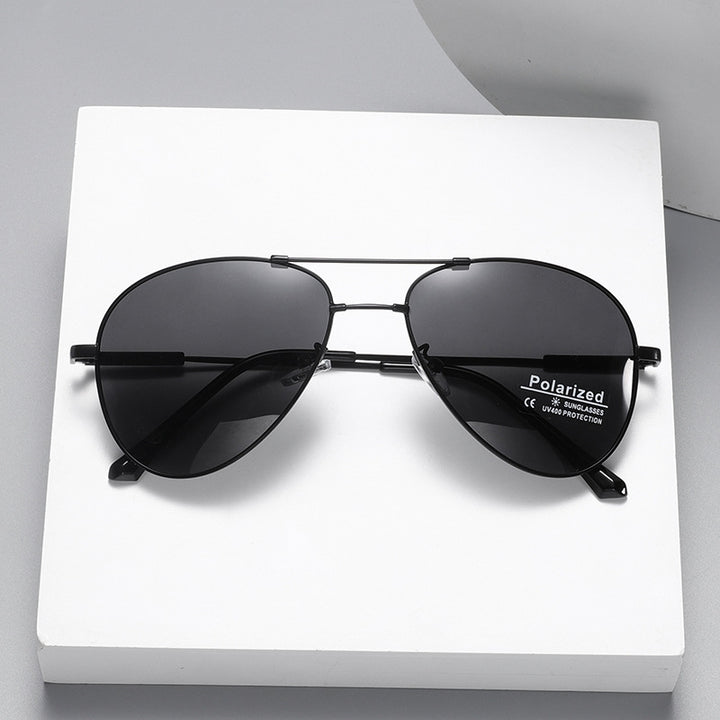 Men's polarized airplane sunglasses with ultra-light frame and UV protection Bowlift