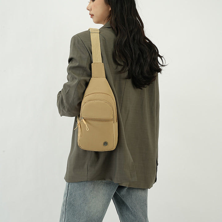 Lightweight Outdoor Sling Bag Bowlift