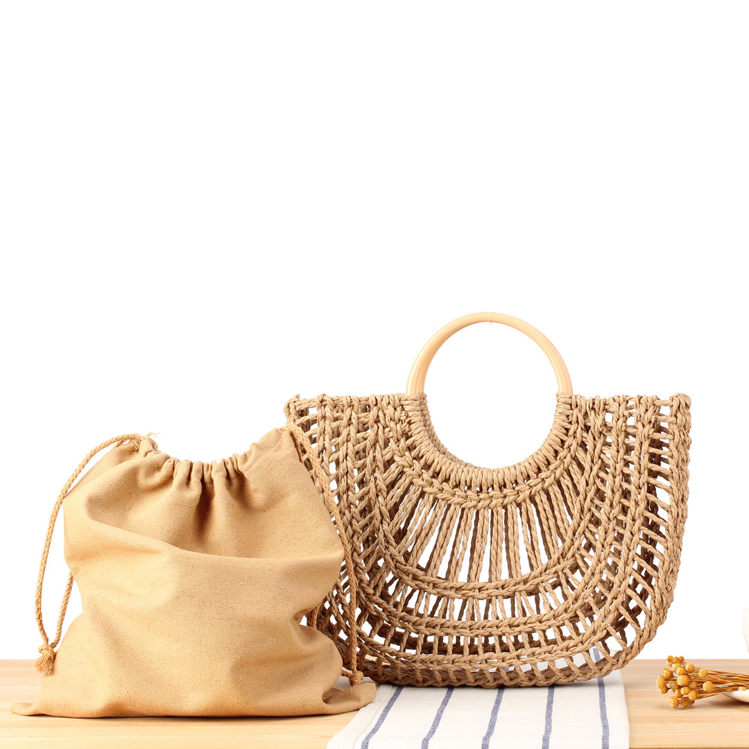 Handbag with Horizontal Braiding and Practical Inner Pouch Bowlift