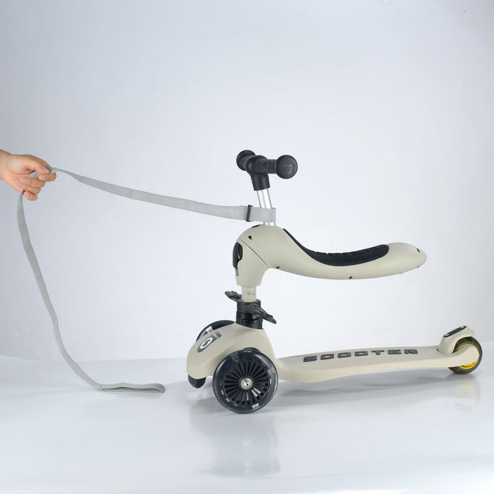 Versatile Three-Wheel Kick Scooter Bowlift