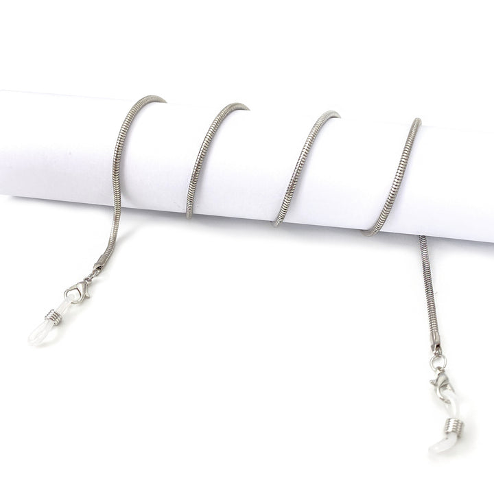 Minimalist Eyewear Chain Bowlift
