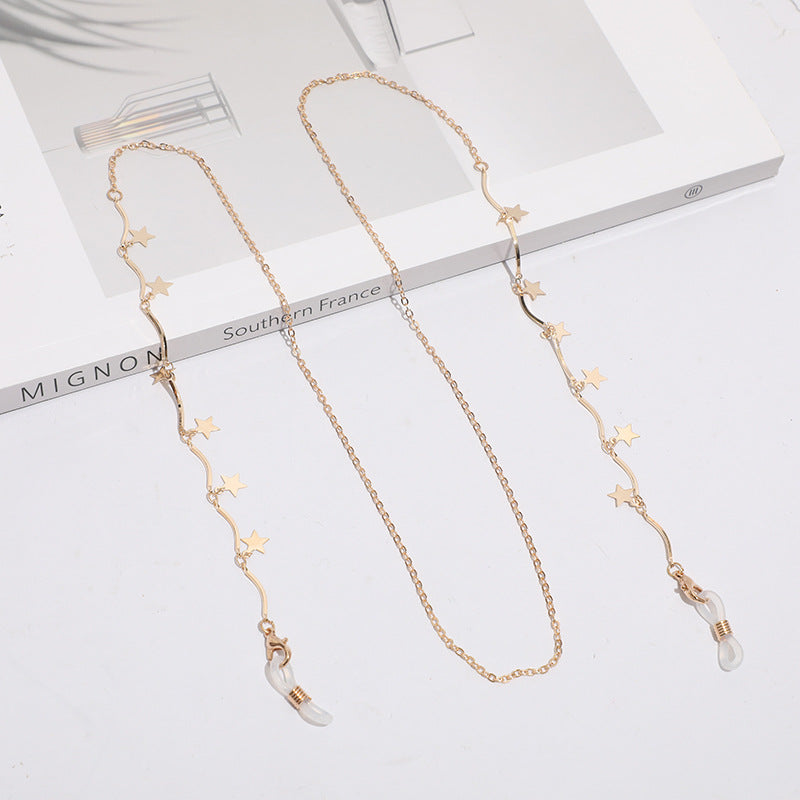 Star-Themed Eyewear Chain Bowlift