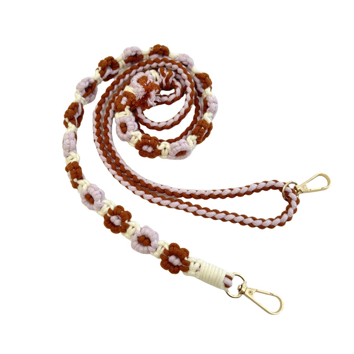 Macrame Pet Leash with Floral Detailing Bowlift