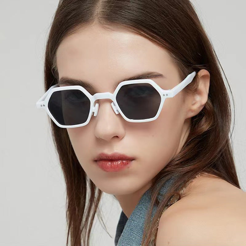 Women's Geometric Sunglasses in Modern Hexagon Design Bowlift