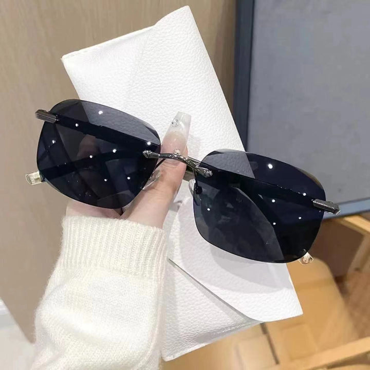 Sleek Modern Geometric Sunglasses Bowlift