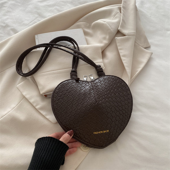 Heart-Shaped Crossbody Handbag Bowlift