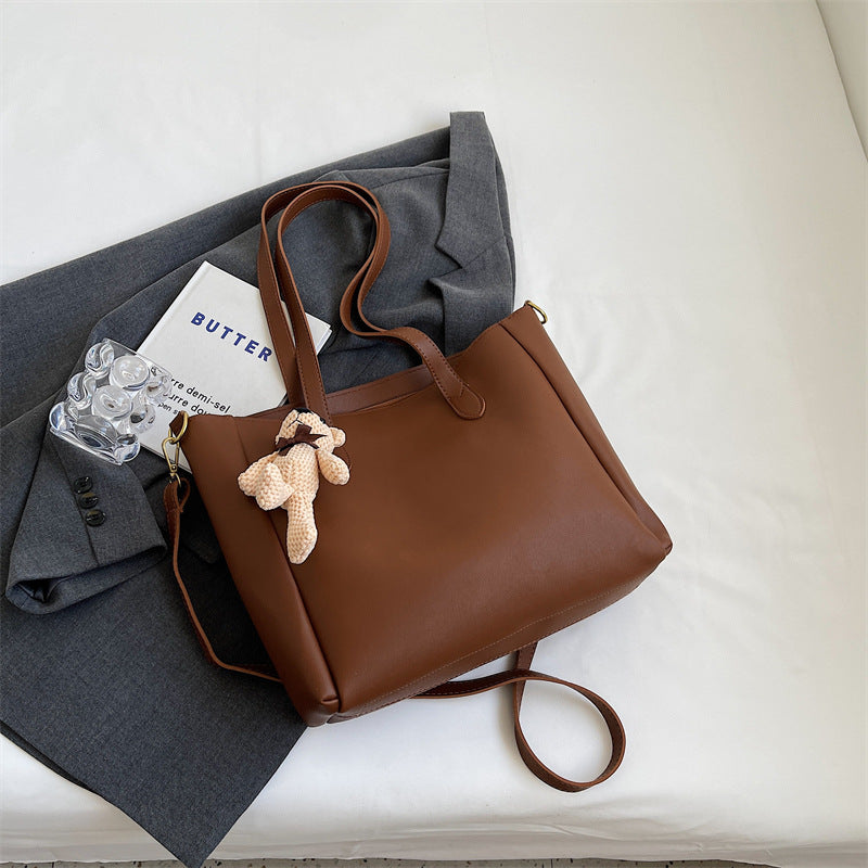 Spacious Soft Leather Tote Bag Bowlift