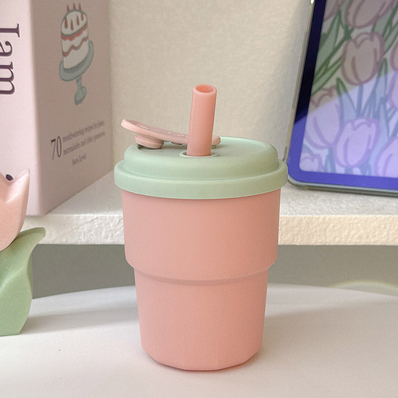 Women's Reusable Drinking Cup with Integrated Straw and Secure Closure Bowlift