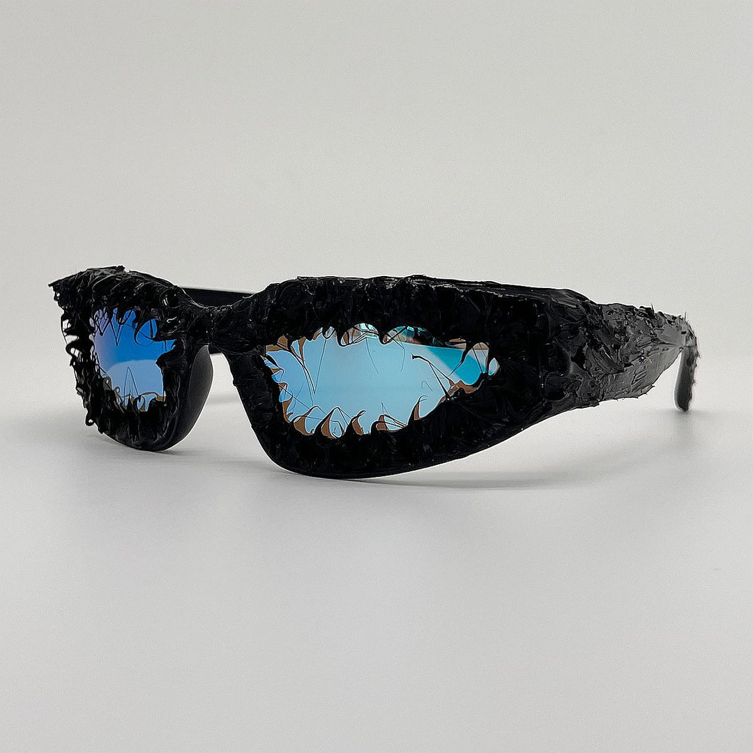 Ladies unique sports sunglasses in futuristic design Bowlift