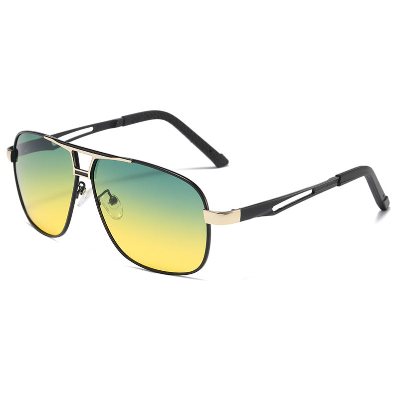 Ladies sporty sunglasses with modern design and UV protection Bowlift