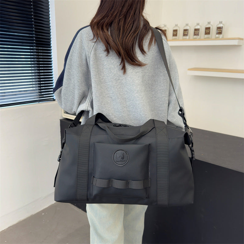 Tote Bag With Durable Material And Thoughtful Compartment System Bowlift