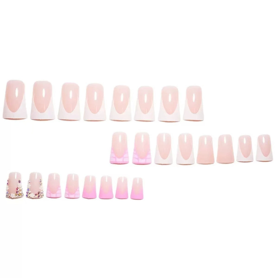 Glamorous Rhinestone-Embellished Nail Art Bowlift
