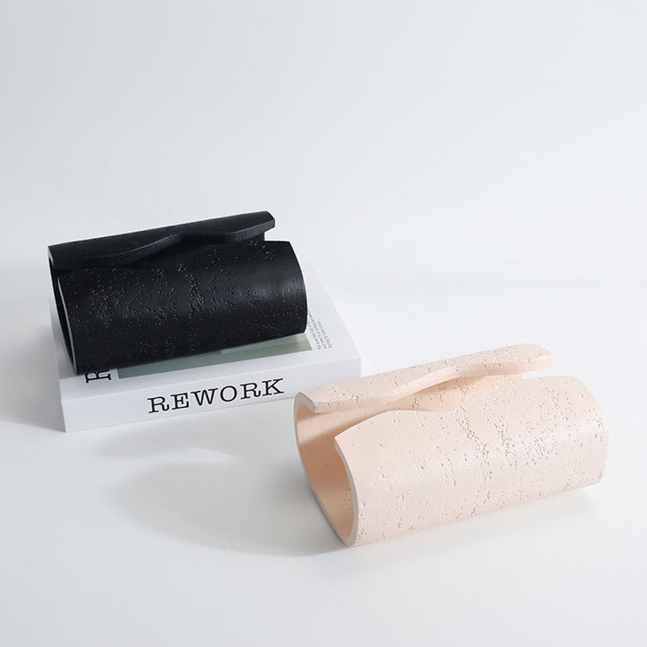 Modern Tissue Holder
