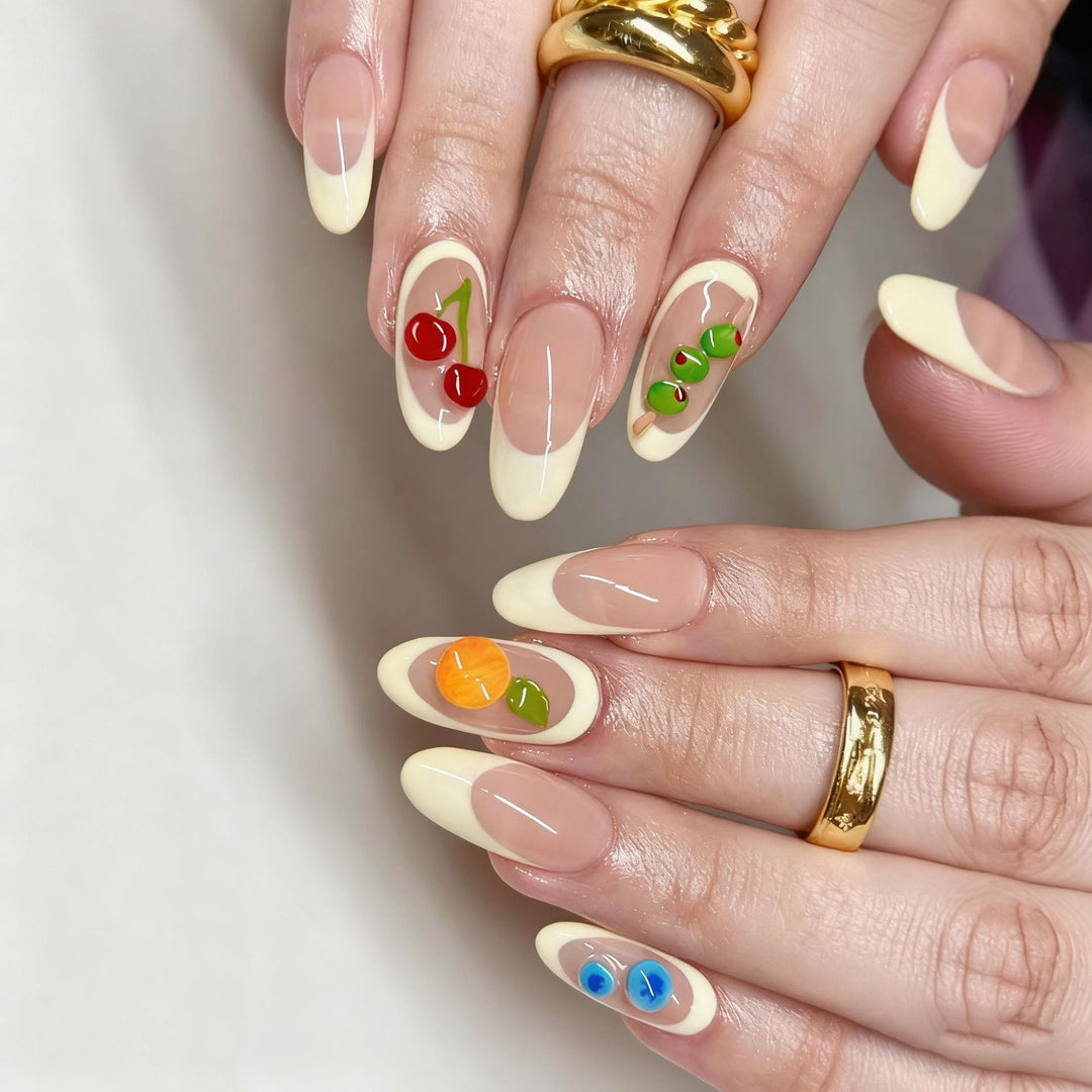 Artificial nails with exclusive spring design Bowlift