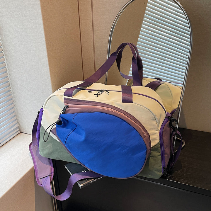 Versatile Multi-Pocket Fitness Duffel Bowlift