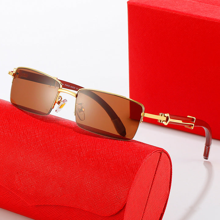 Women’s fashionable sunglasses with an elegant metal frame and high-quality lenses Bowlift