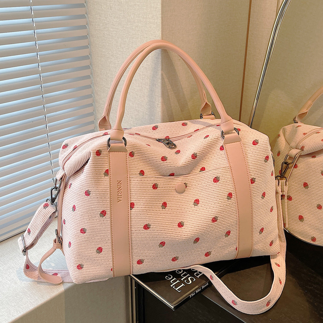 Stylish Quilted Weekend Duffle Bag Bowlift