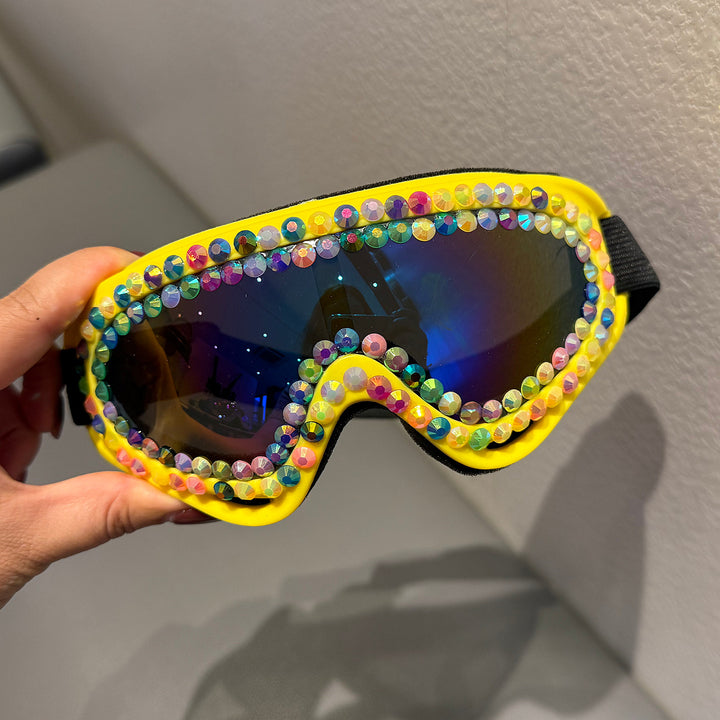 Ladies Ski Goggles with Sparkling Crystal Frame Bowlift