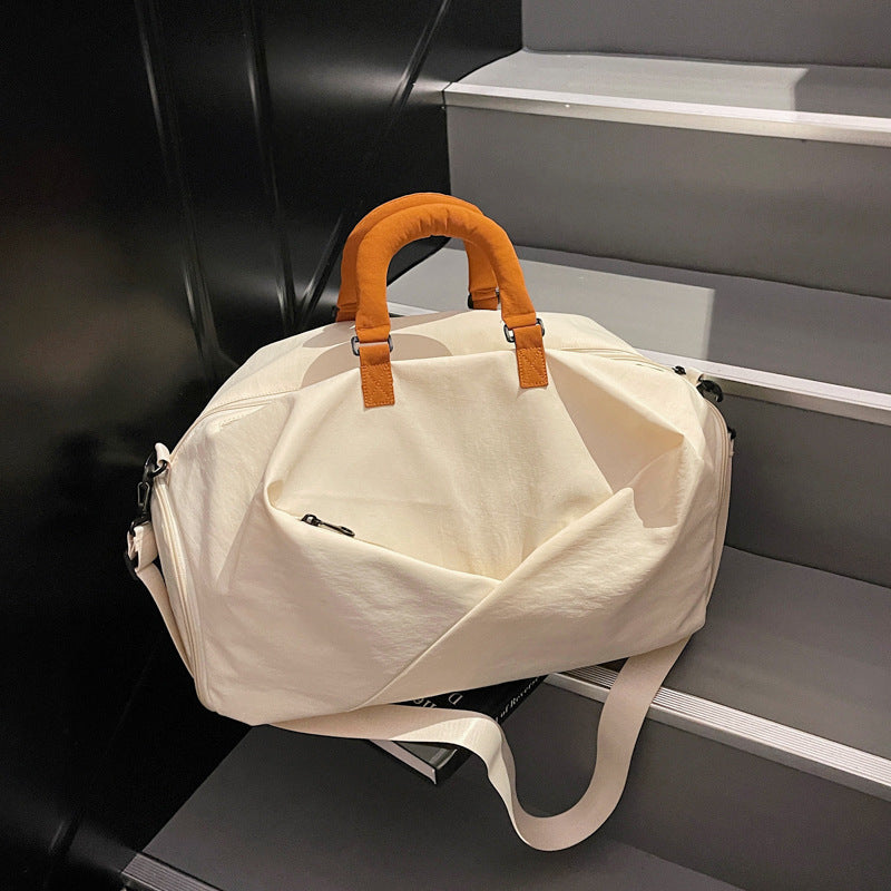 Versatile Multi-Pocket Duffle Bag Bowlift