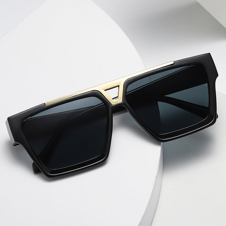Women's oversized sunglasses in stylish tortoiseshell design Bowlift