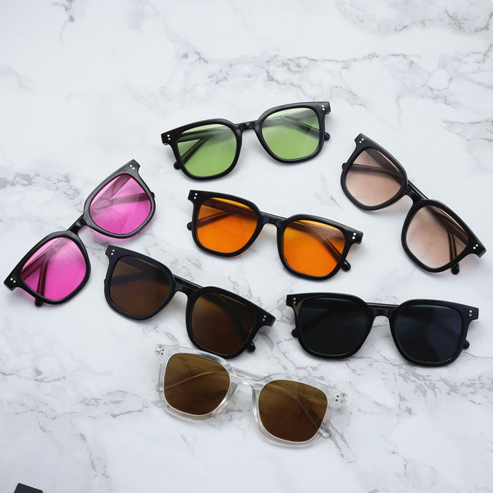 Fashion-Forward Oversized Square Sunglasses Bowlift
