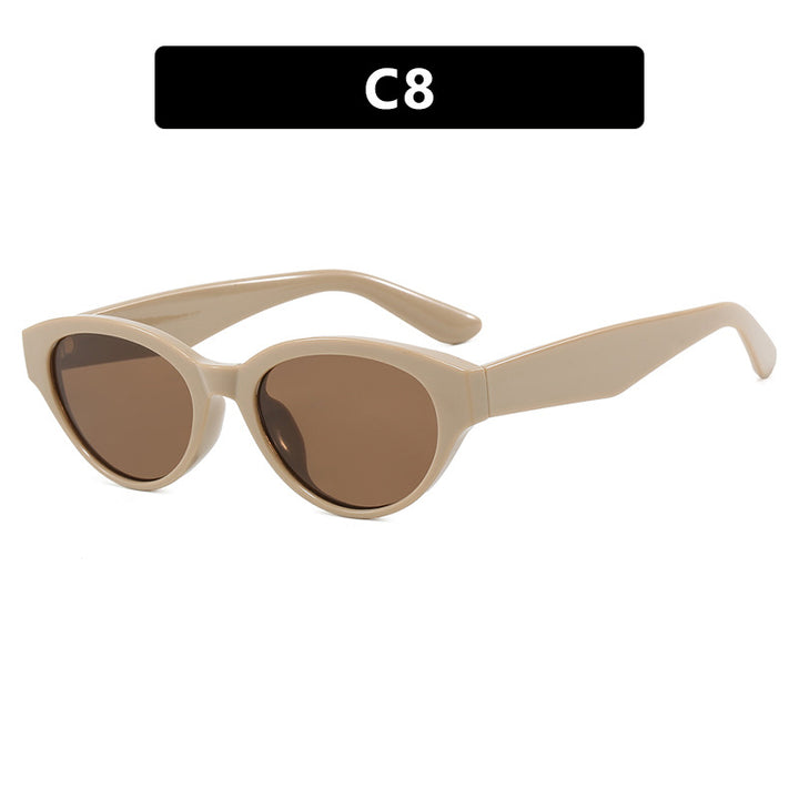 Women's Cat-Eye Sunglasses with protective UV filter and elegant frame Bowlift