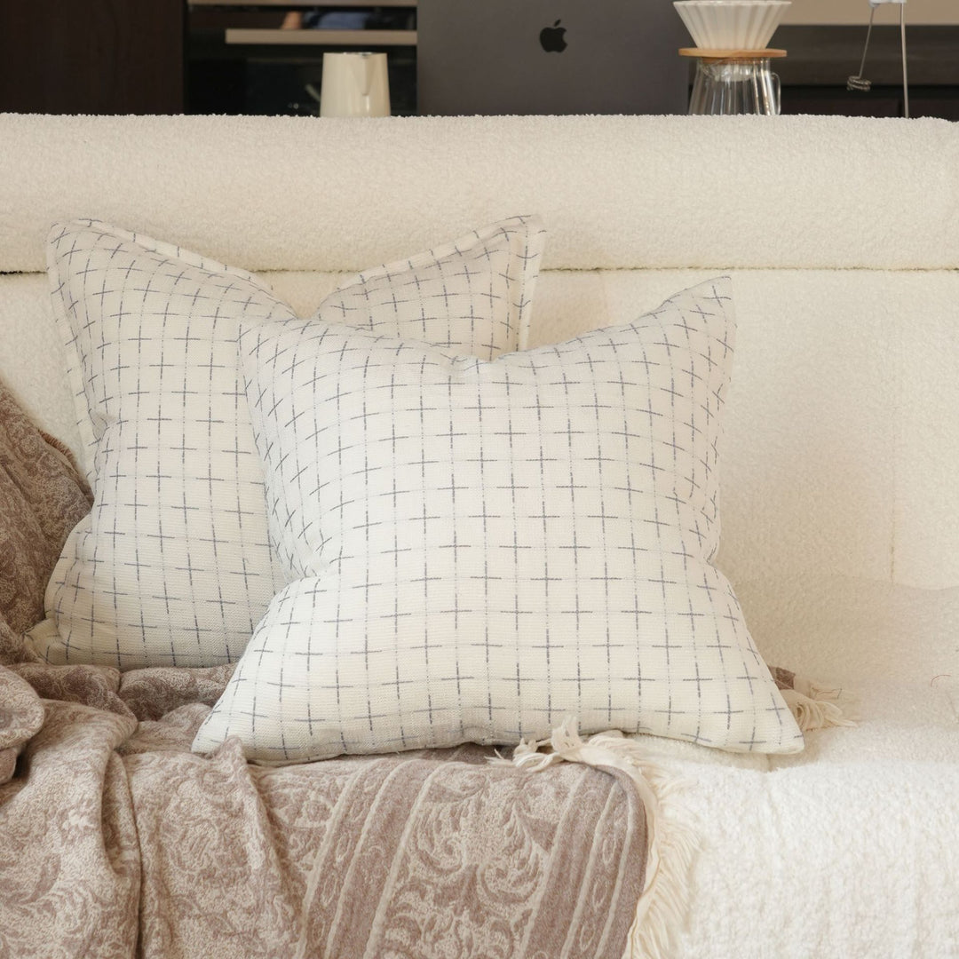 Geometric Pattern Textured Throw Pillow