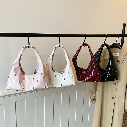 WoTrendy Statement Hobo Bag Bowlift