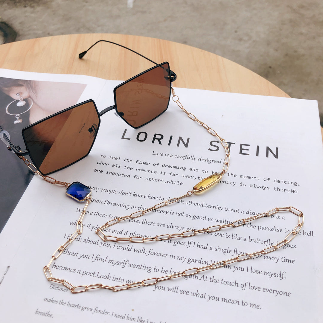 Artistic Eyewear Chain Bowlift